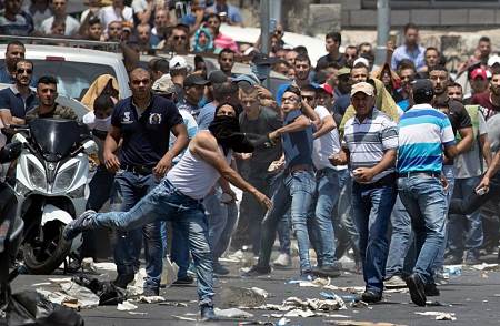 Trois Palestiniens tués à Jérusalem-Est par le régime d'occupation, plusieurs centaines de blessés, de nombreuses arrestations